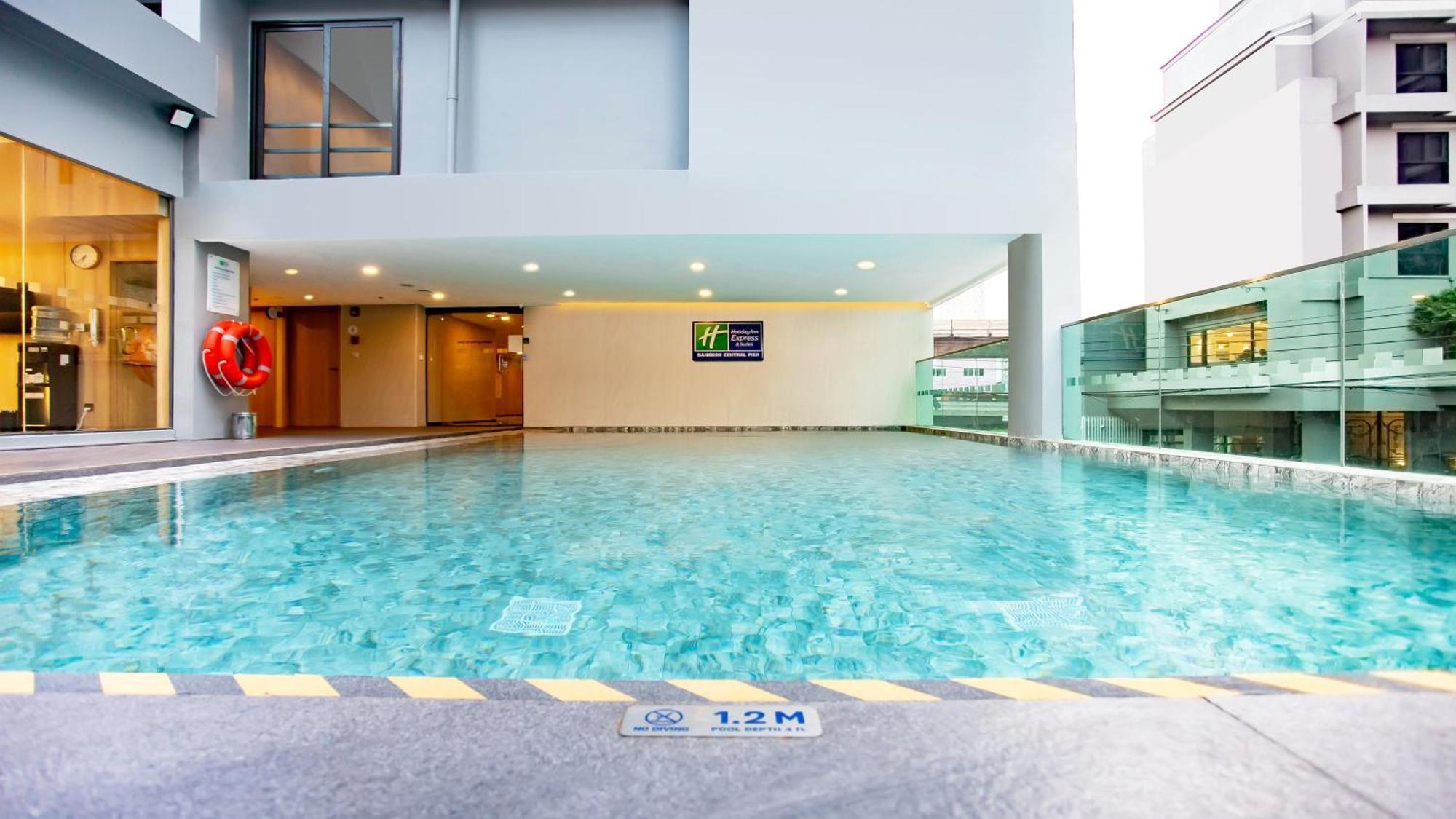 Hotel Express & Pier By Ihg Bangkok