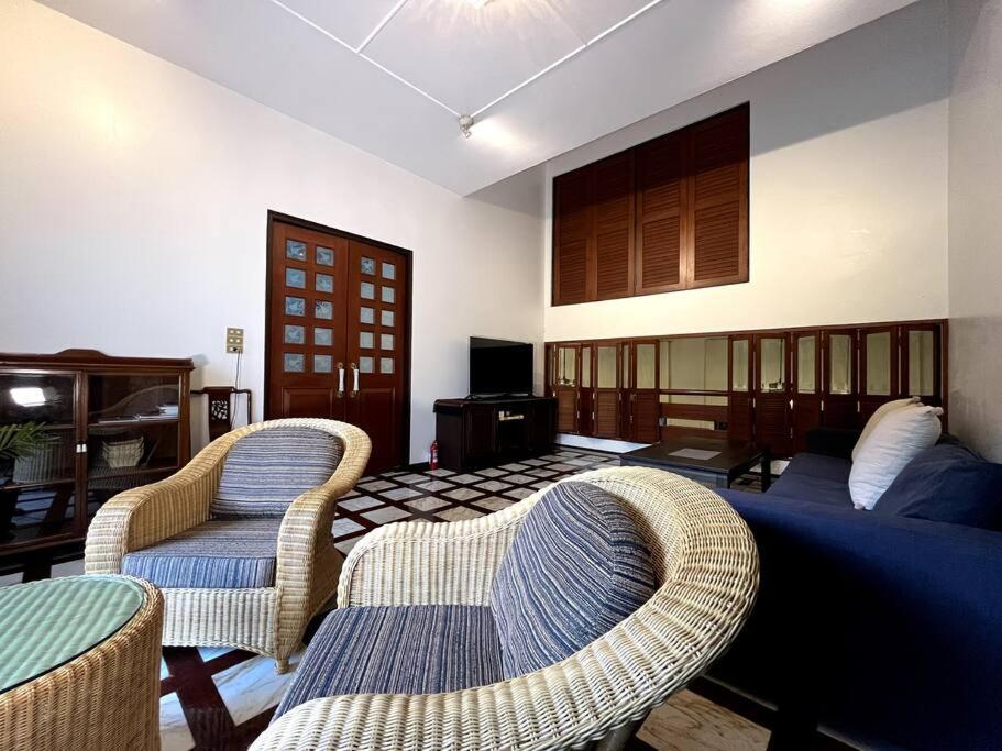 4br Entire House Center Bts Sky Train Mall Bangkok