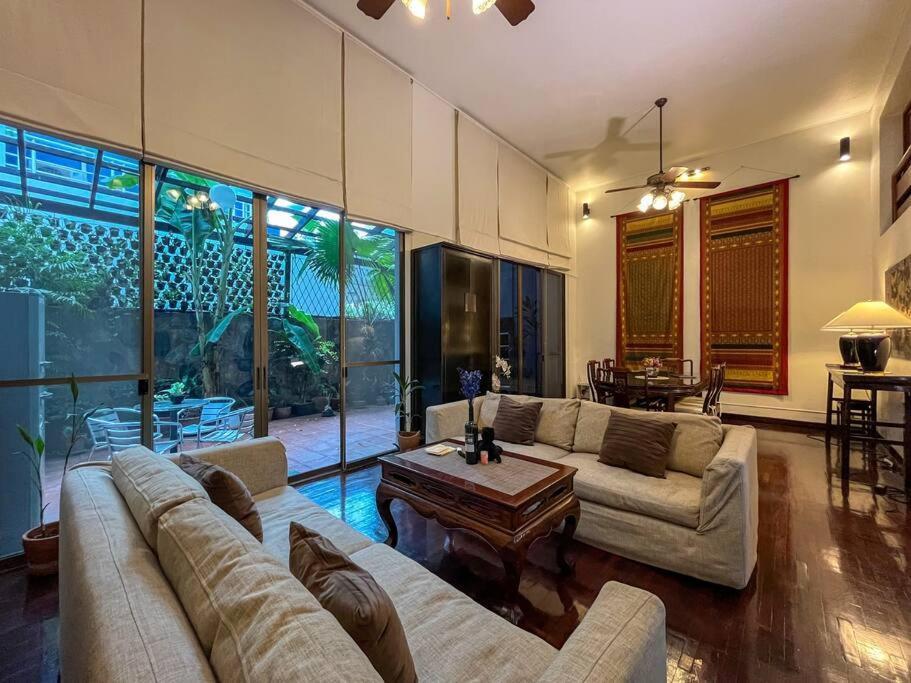 4br Entire House Center Bts Sky Train Mall Bangkok