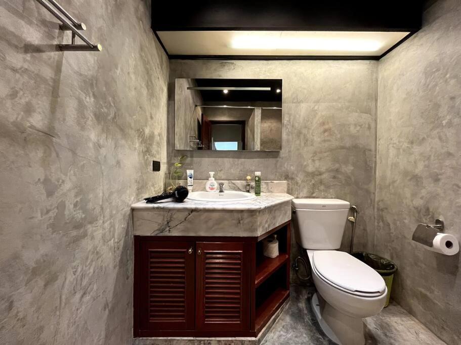 4br Entire House Center Bts Sky Train Mall Villa Bangkok