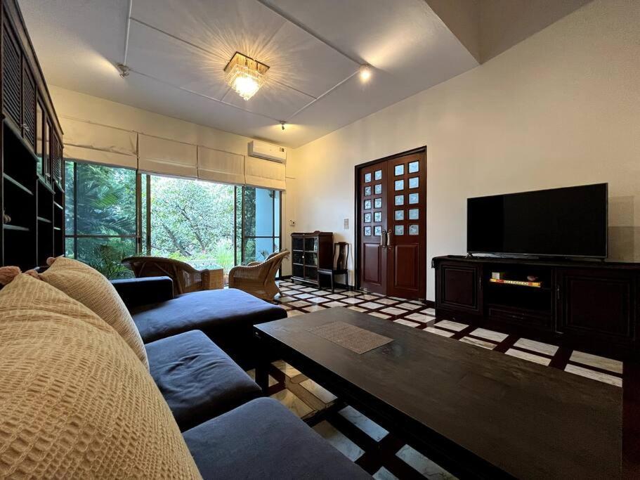 4br Entire House Center Bts Sky Train Mall Villa