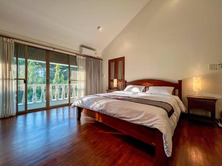 4br Entire House Center Bts Sky Train Mall Villa