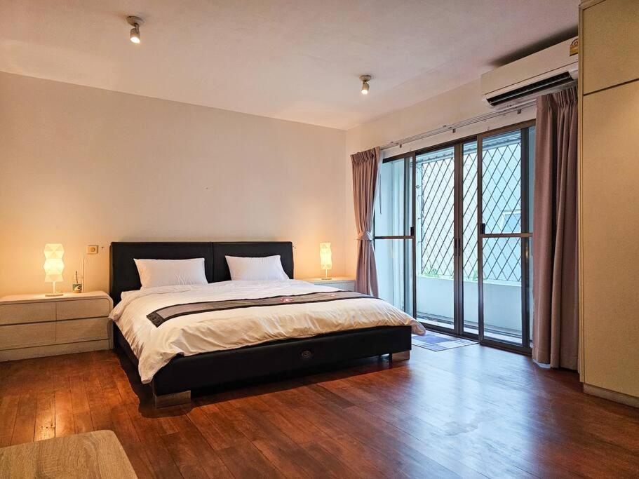 4br Entire House Center Bts Sky Train Mall *