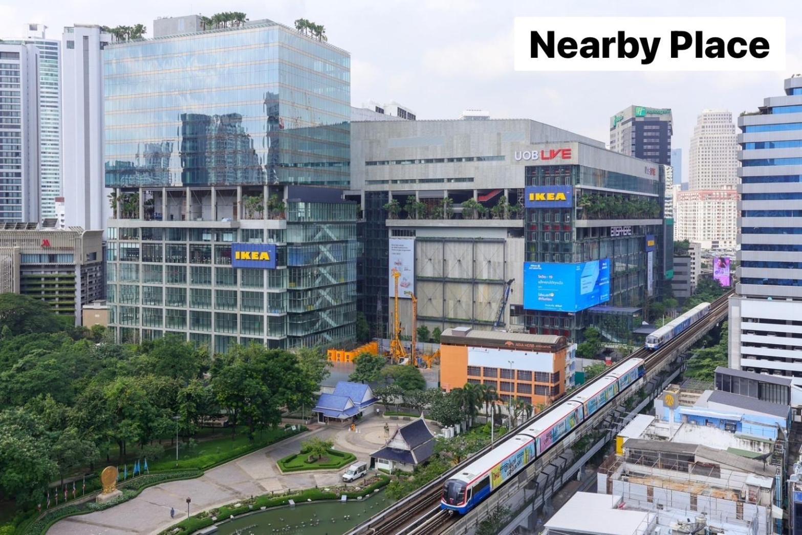3 Bed 3 Bath / Luxury / 1 Min Walk To Bts Asok Pangsapuri *