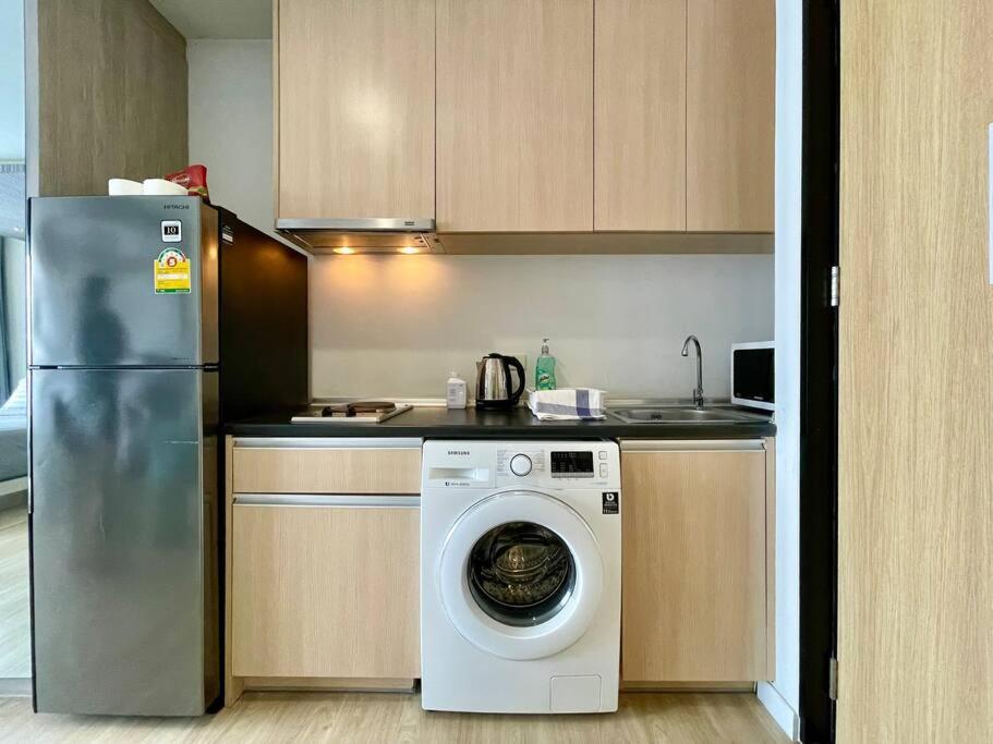 1 Bedroom Near Mrt & Bts Station. * Bangkok