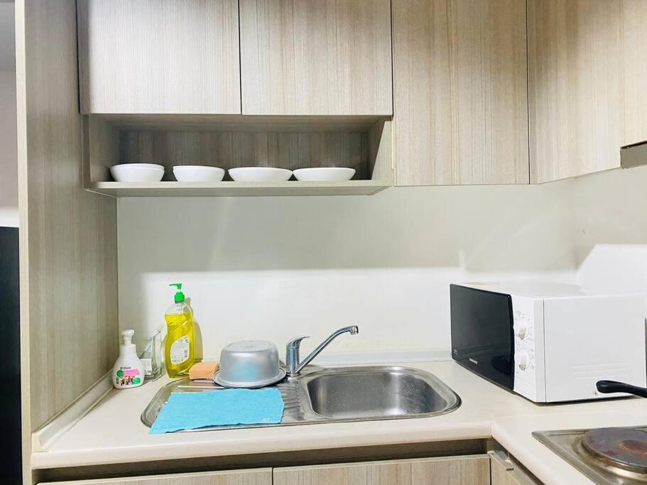 Appartamento Lot Of Food Night Market Swimming Pool Very Near Train Mrt Big Shopping Malls