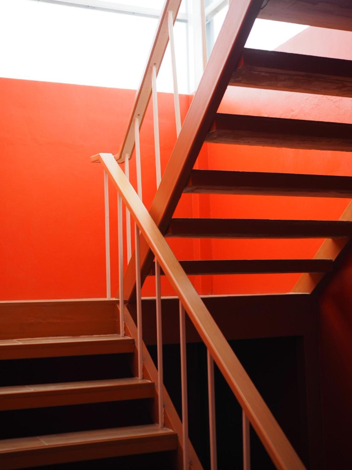 Krung Tone Hostel *