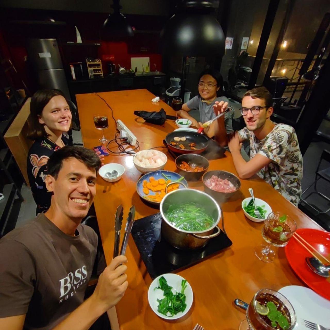 Luk - Digital Nomad Friendly Hostel Bangkok