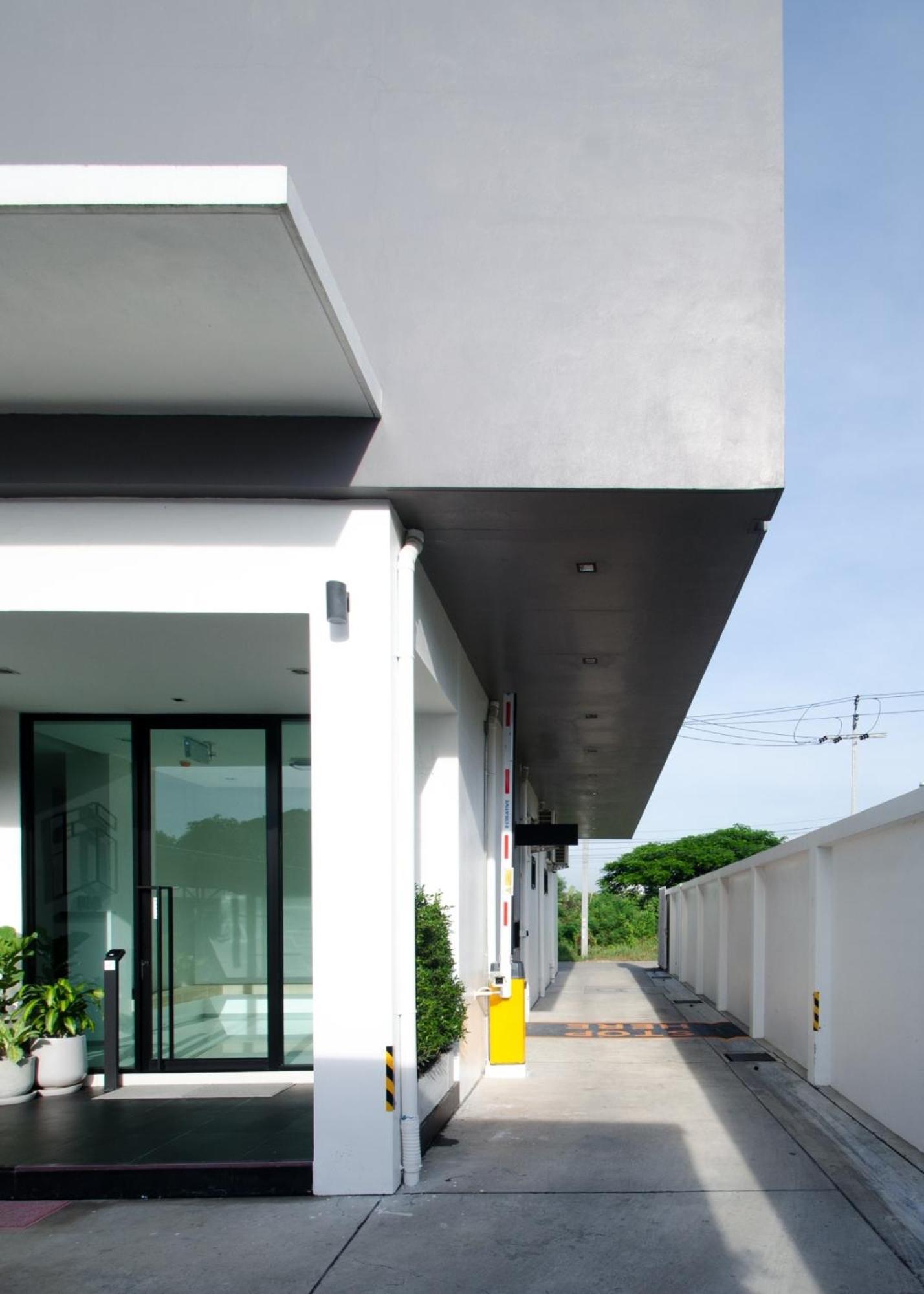 Hotel B48