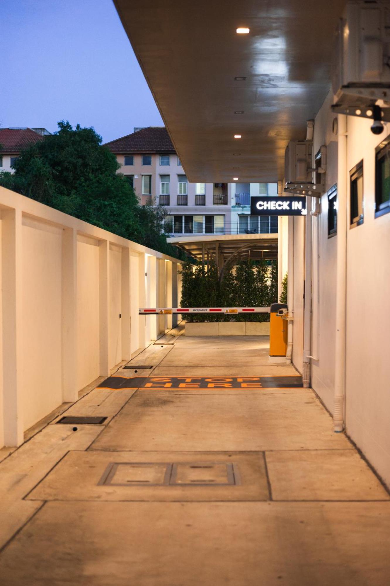 B48 Hotel 5*