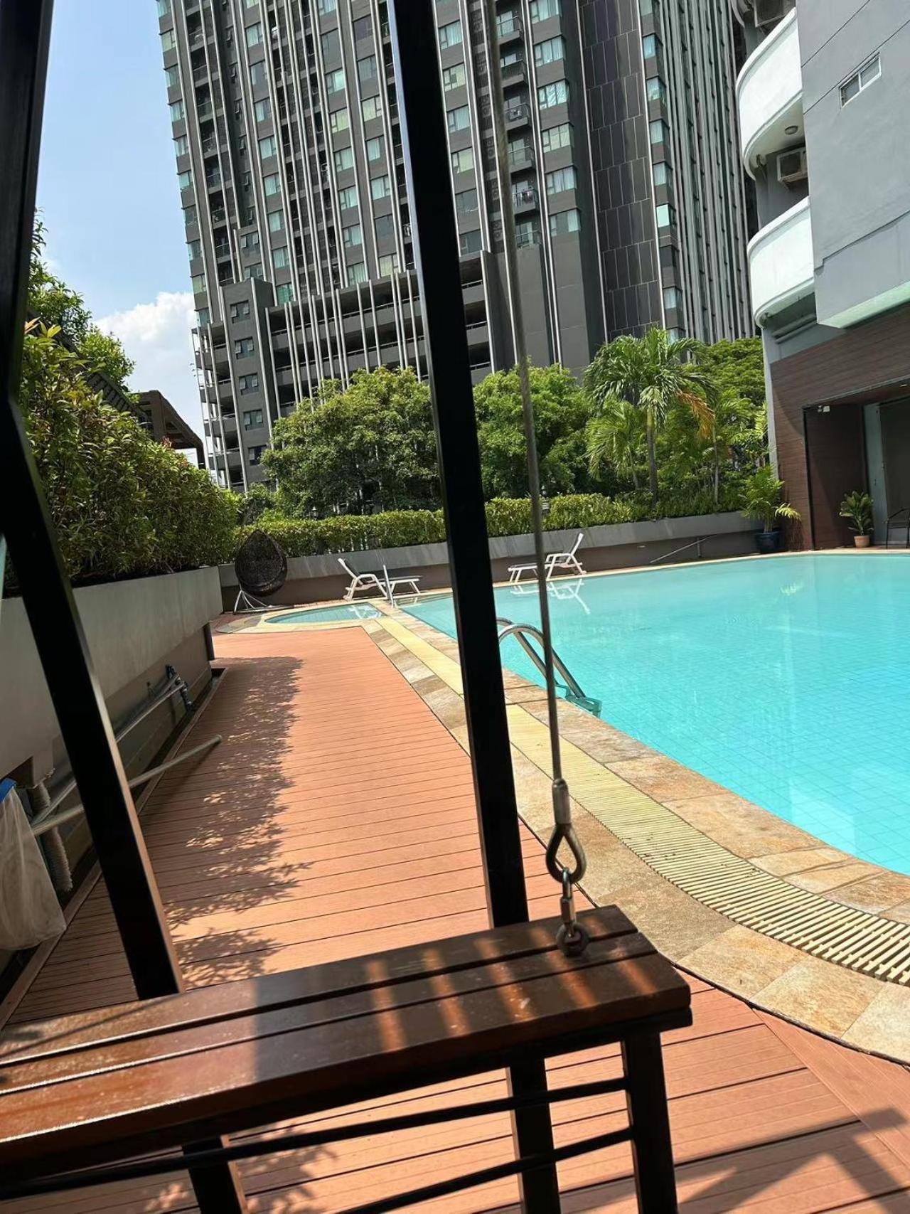 Apartment Comfy With Pool In Central *