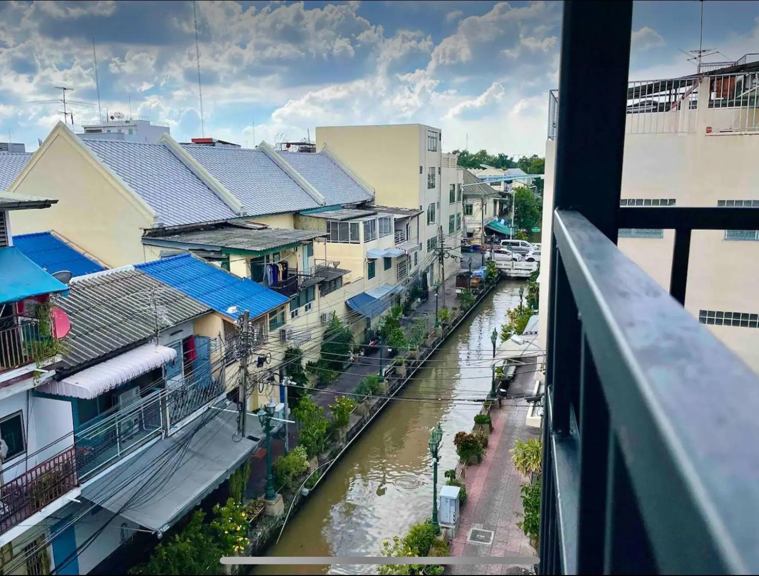 Apartment Purple House Family Br Walk To Grand Palace