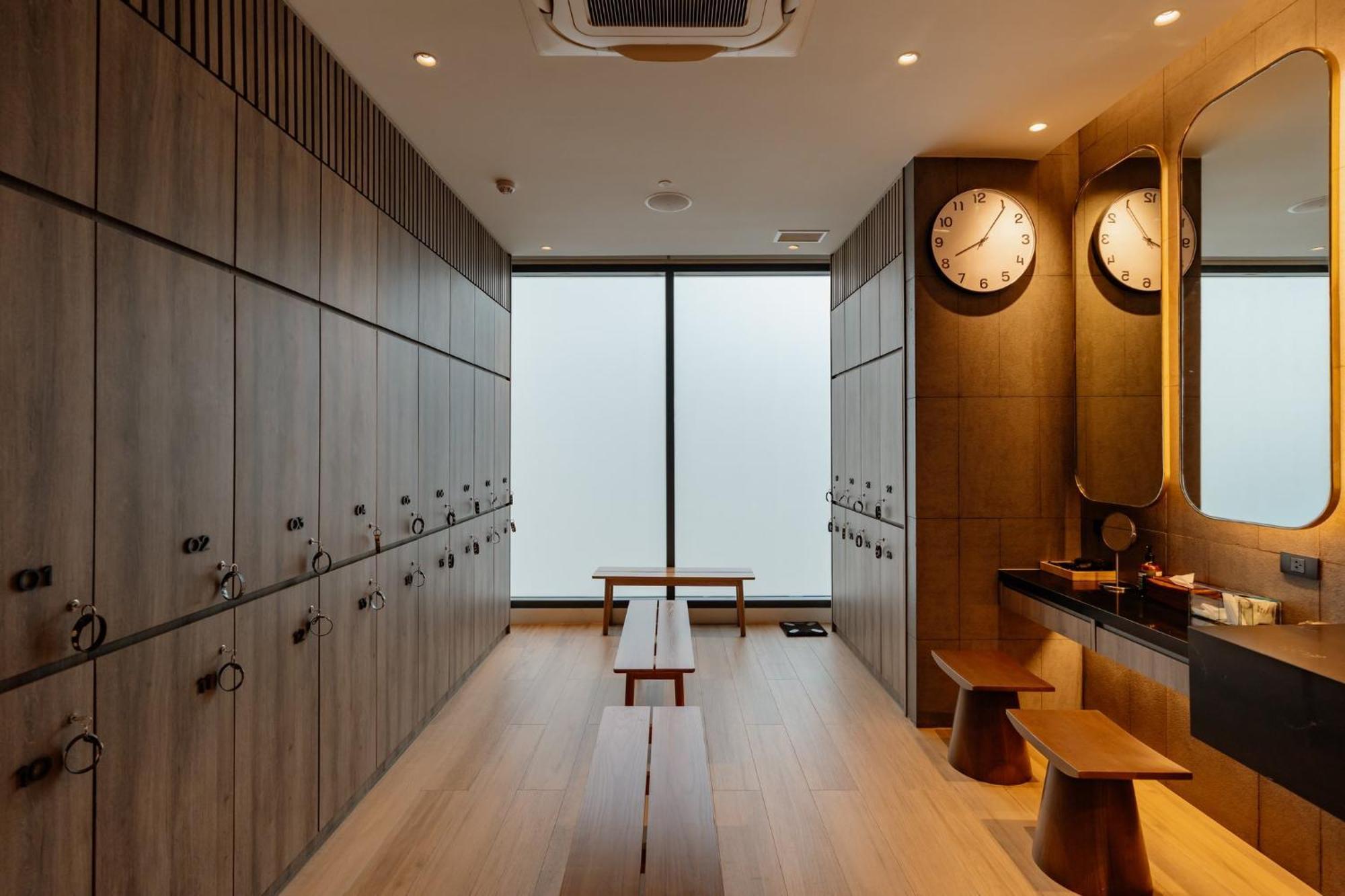 Staybridge Sukhumvit By Ihg Bangkok
