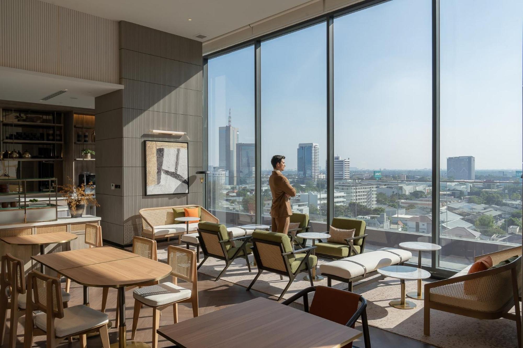 Staybridge Sukhumvit By Ihg Hotel Bangkok