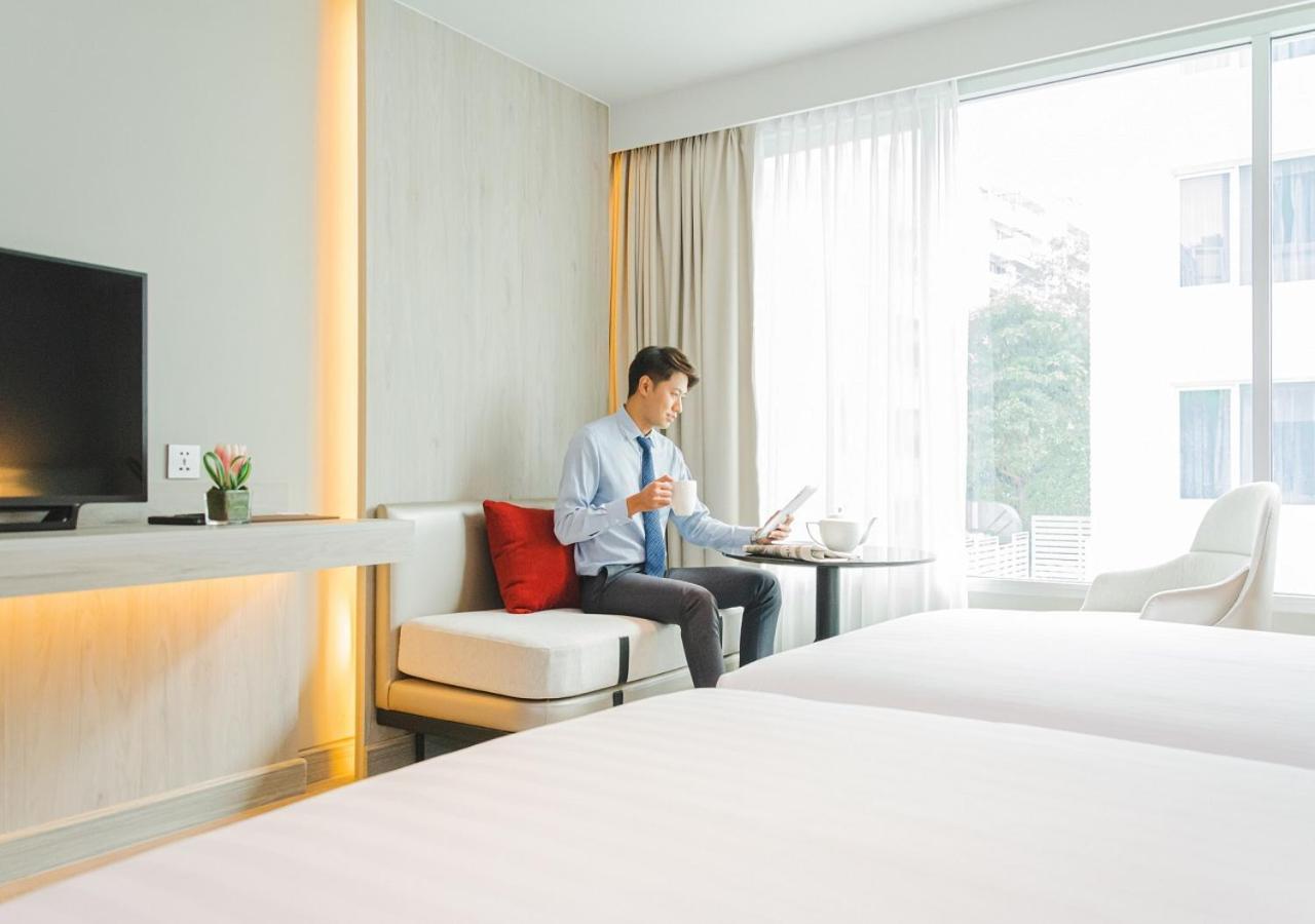 Centre Point Sukhumvit 10 4*