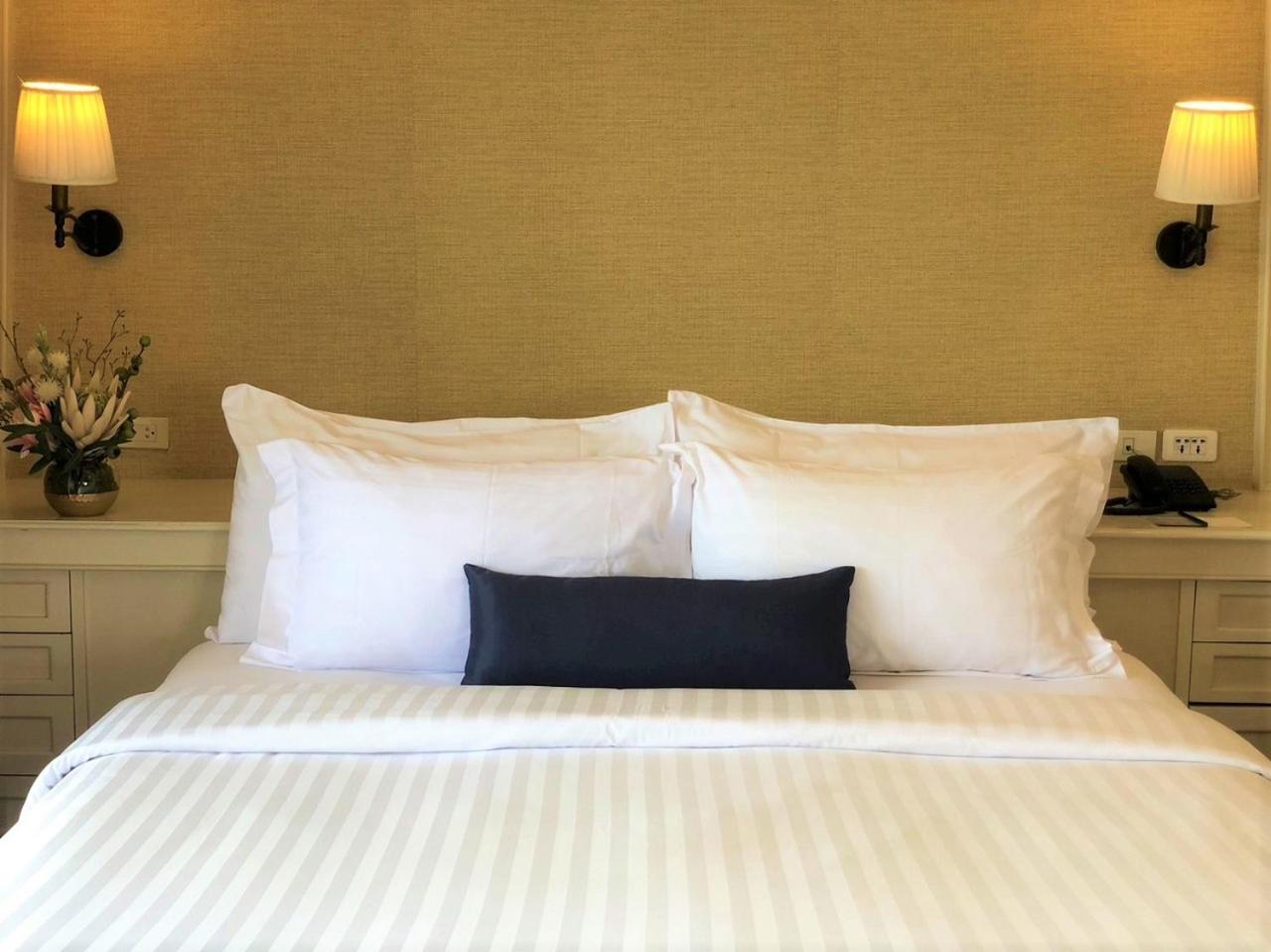Hotel Centre Point Sukhumvit 10 4*