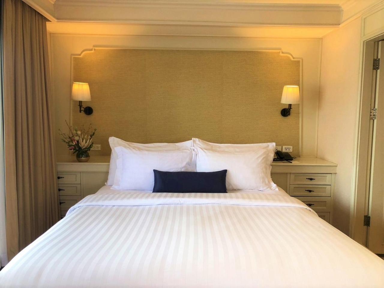 Hotel Centre Point Sukhumvit 10 4*