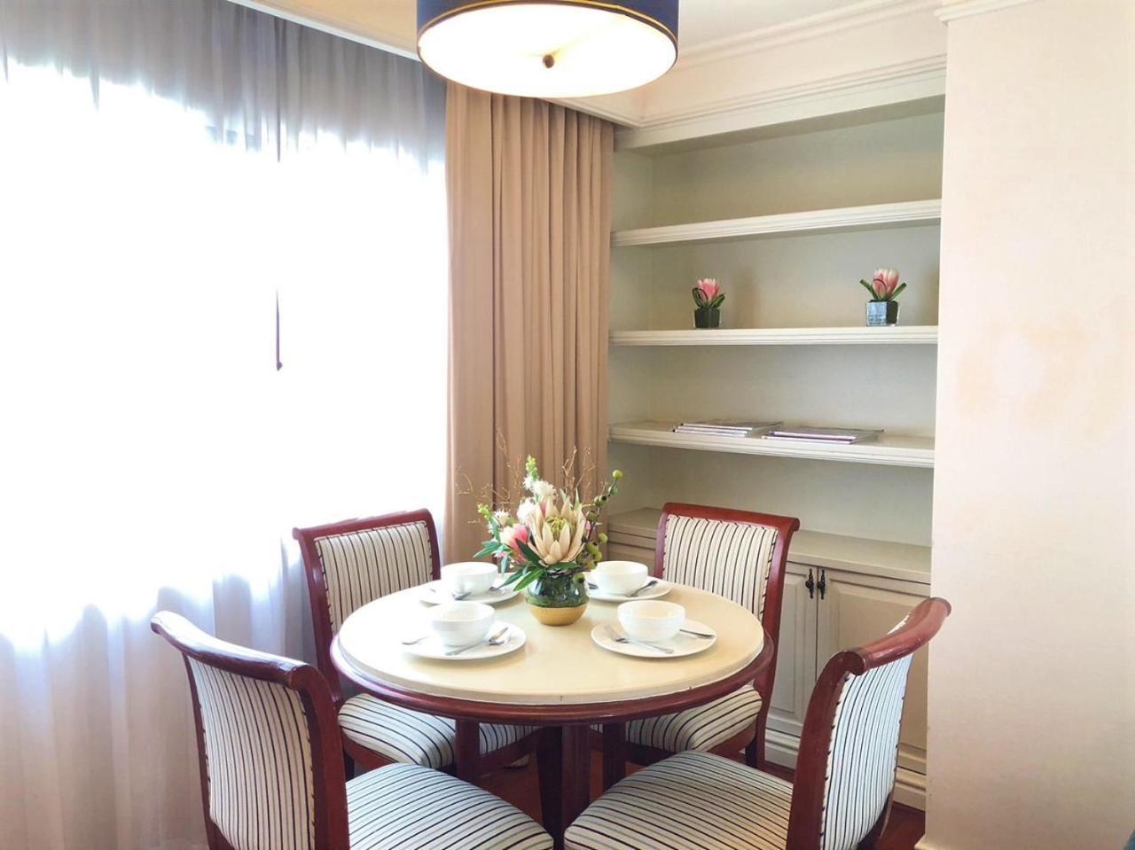 Centre Point Sukhumvit 10 Hotel 4*