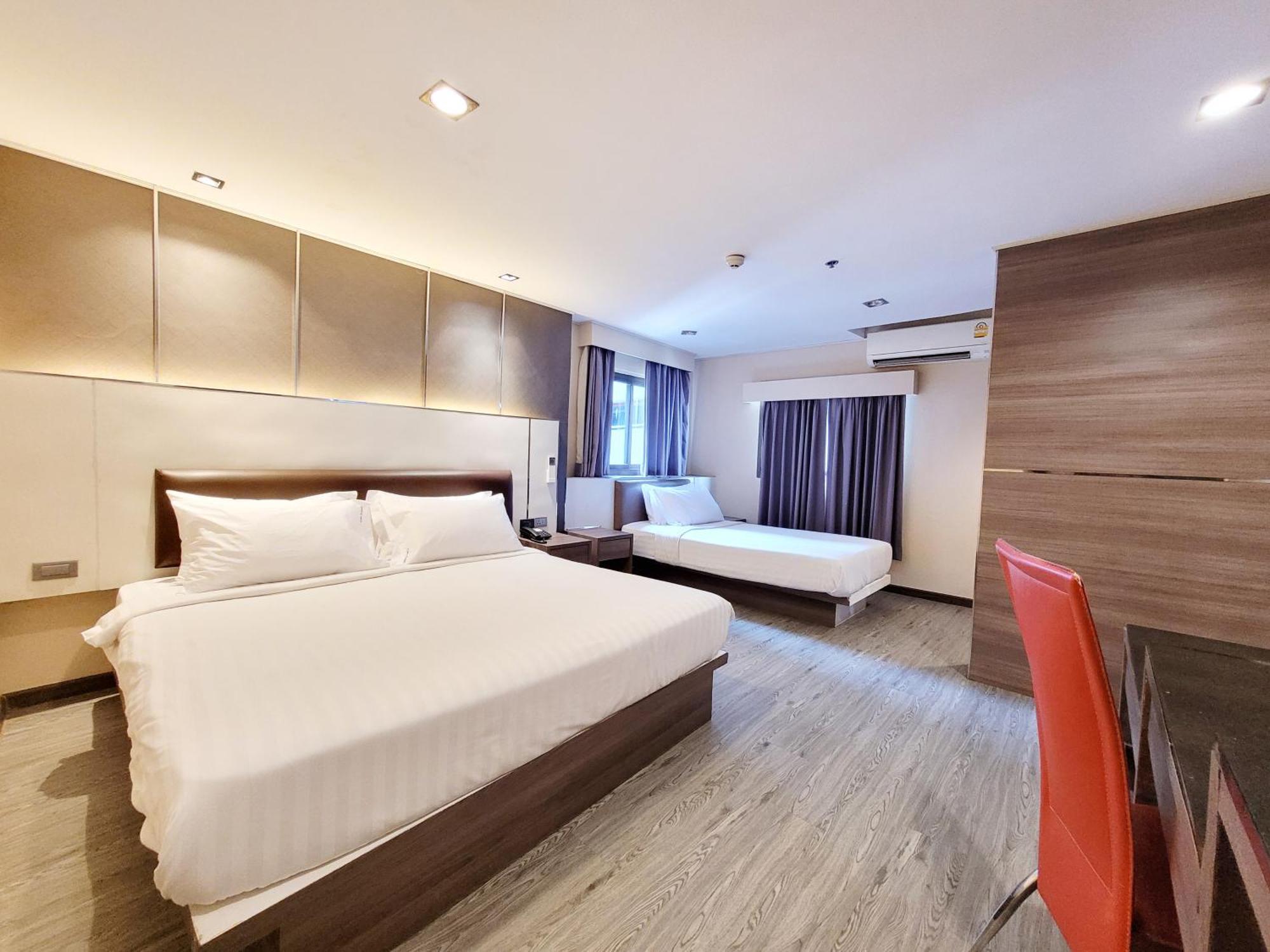 Citin Sukhumvit 11 Nana By Compass Hospitality Khách sạn Bangkok