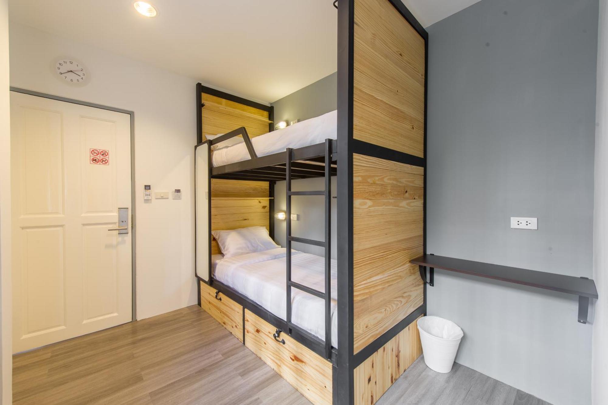 Hostel X9hostel
