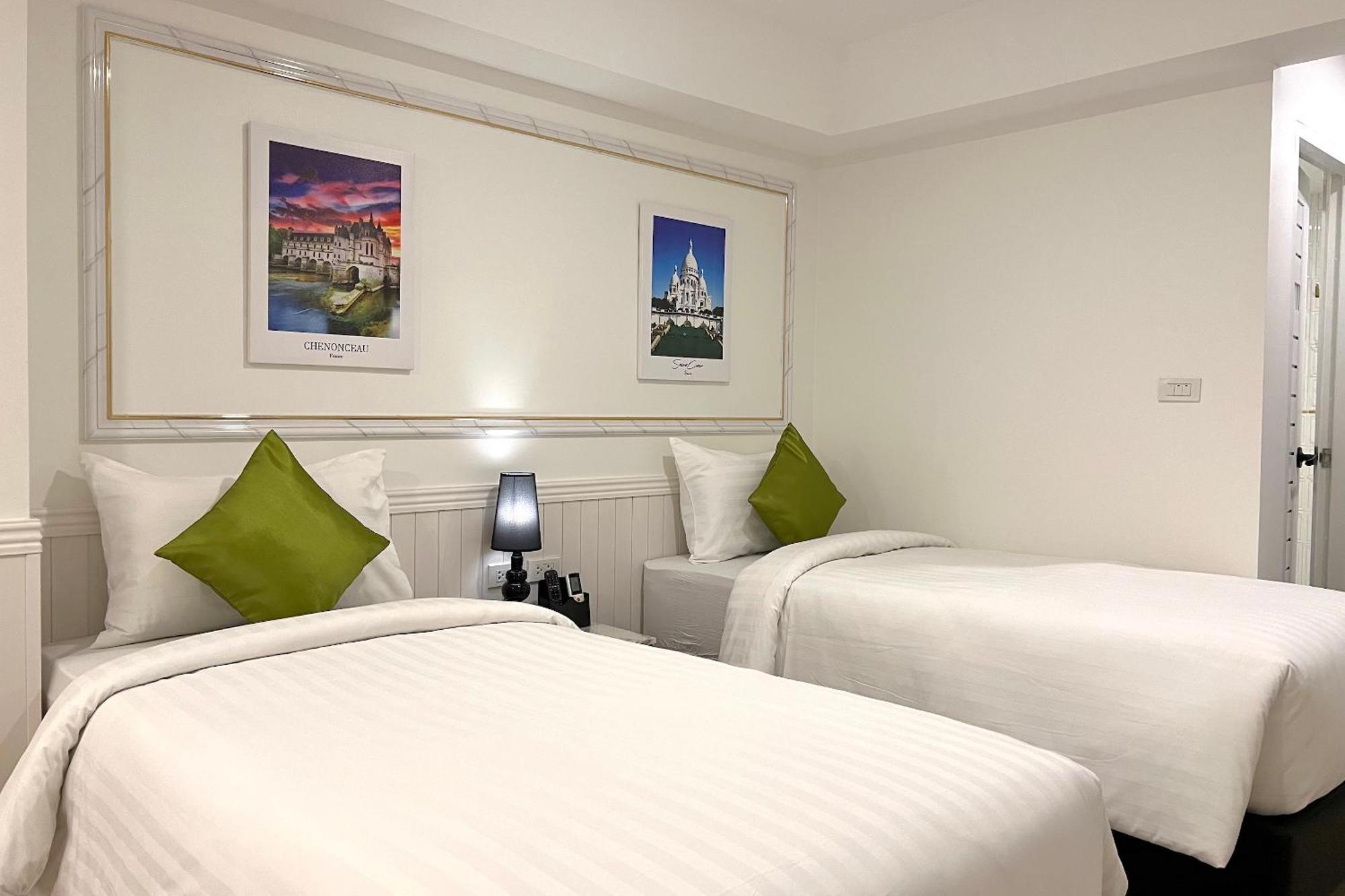Travelier Asrama Bangkok
