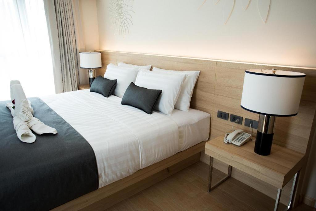 Iconic Hotel 3*