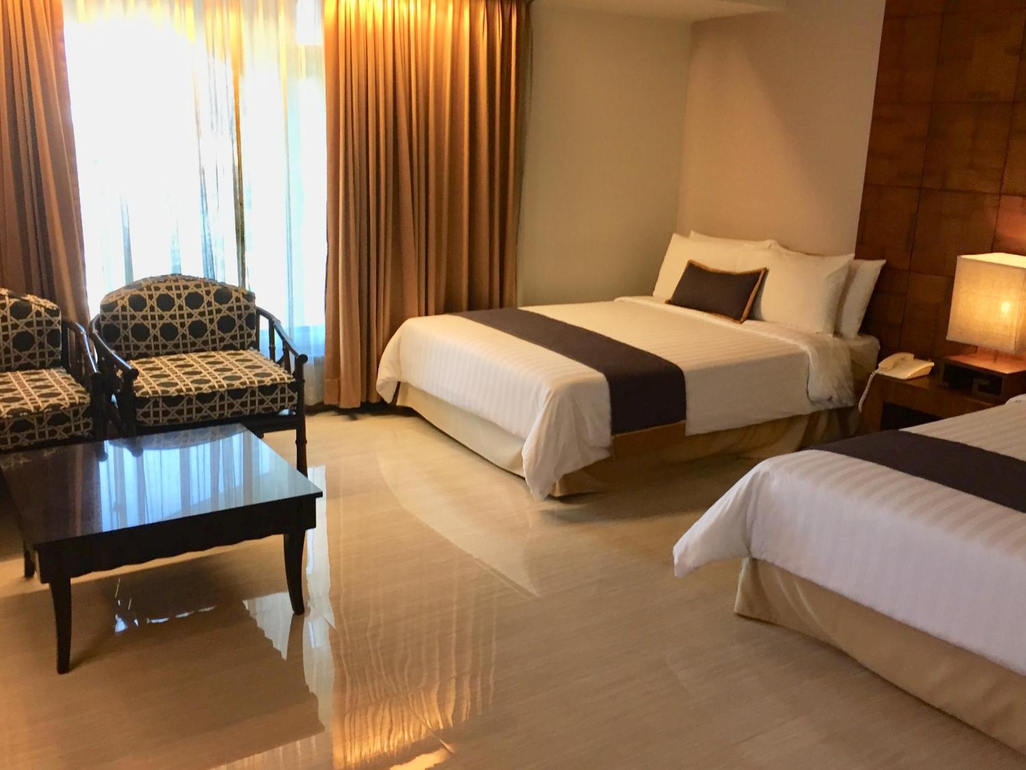 Hotel Indra Regent