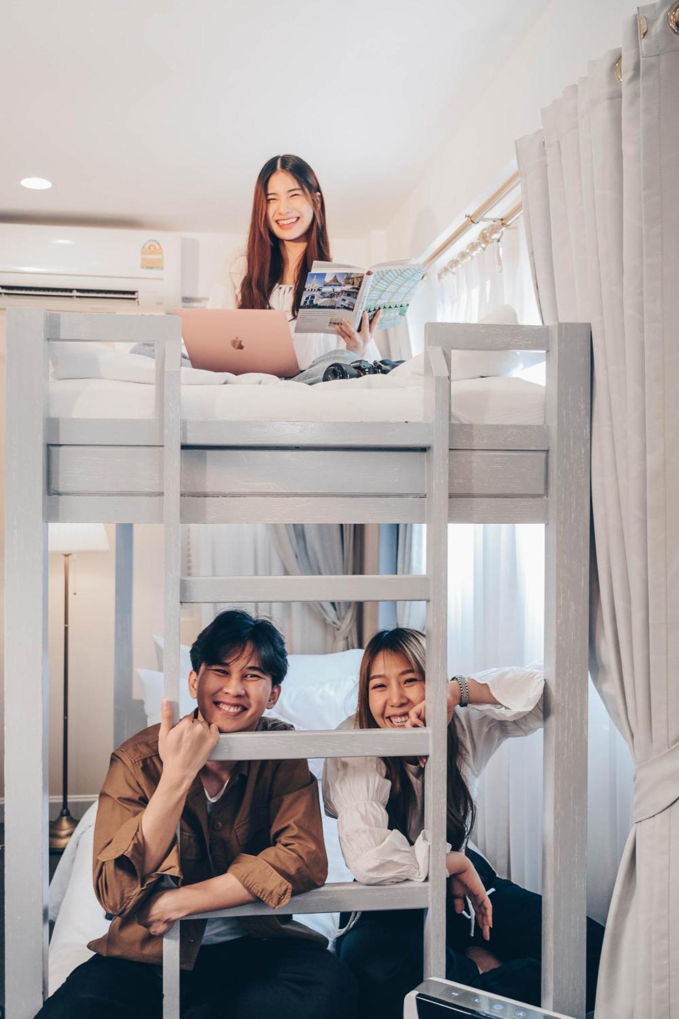 Katil Noursabah Boutique Bed Bangkok