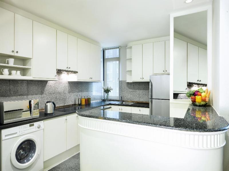 Hotel Centre Point Chidlom 4*