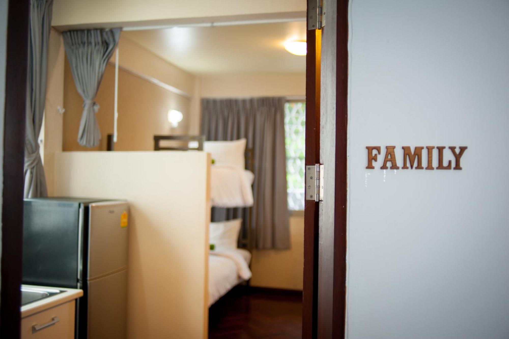 Hostal Victory Park