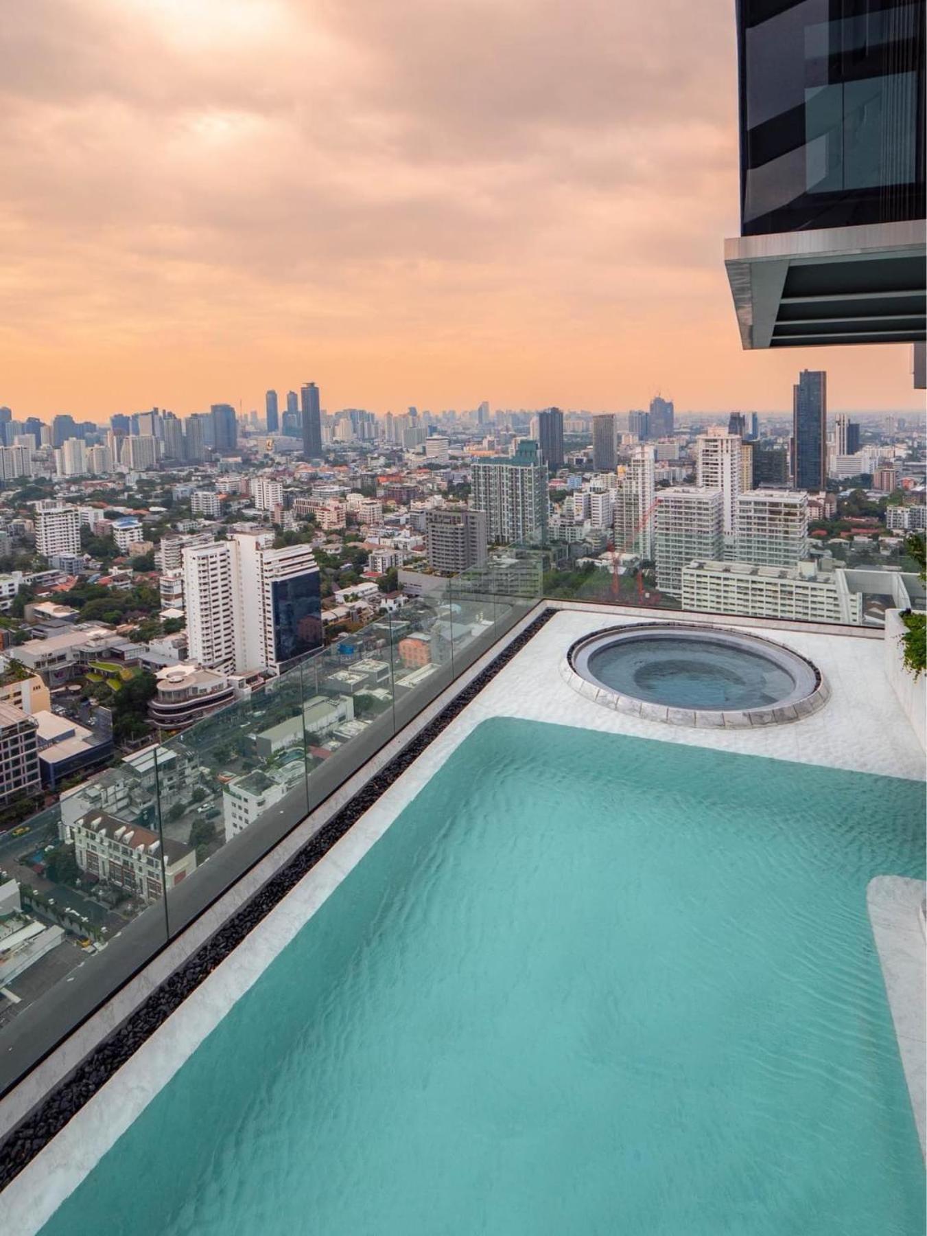 Elmac Thonglor Downtown 1 Bed Apartment *