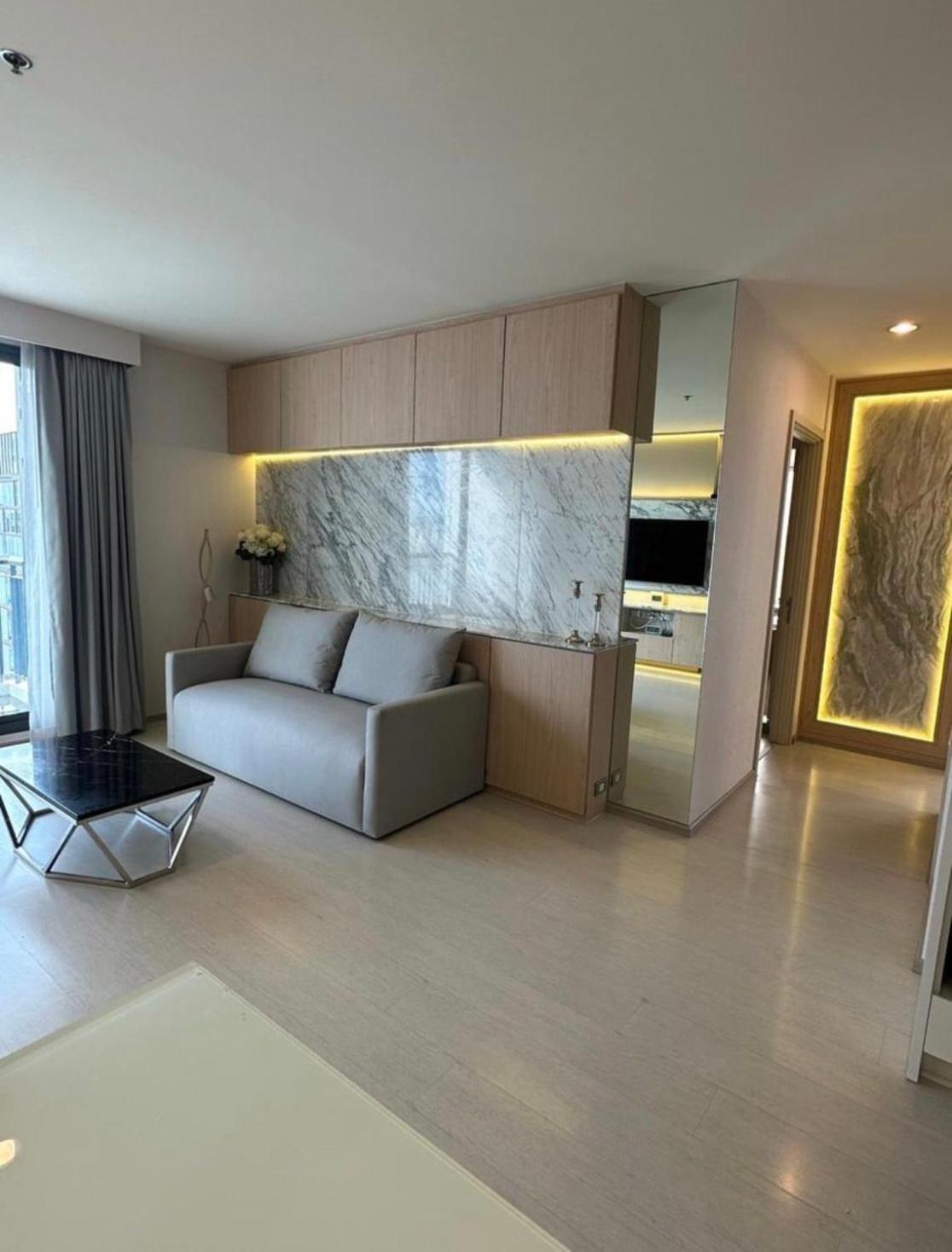 Luxury Nana Embassy Pangsapuri Bangkok
