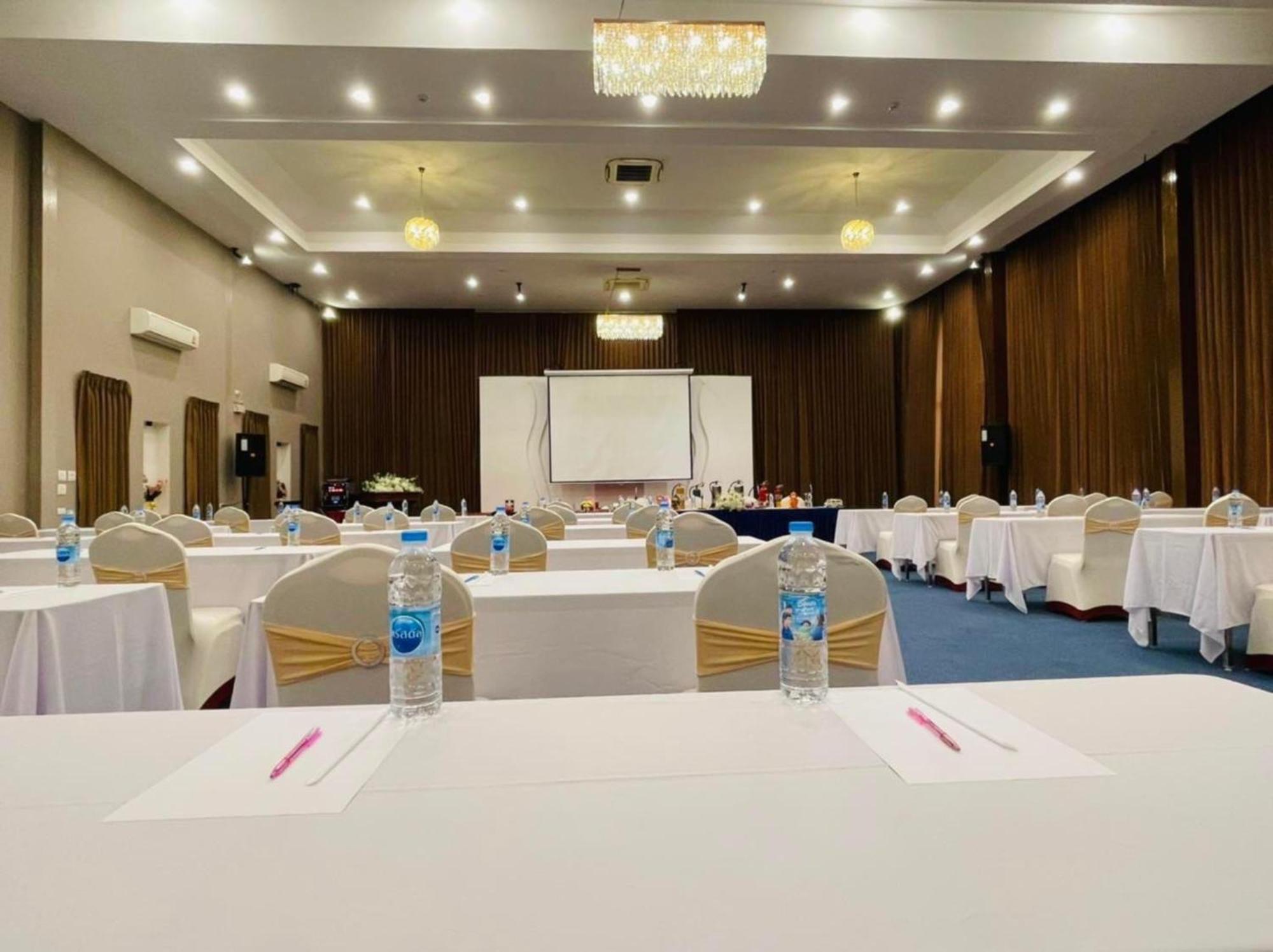 Pongsakorn Boutique 4*
