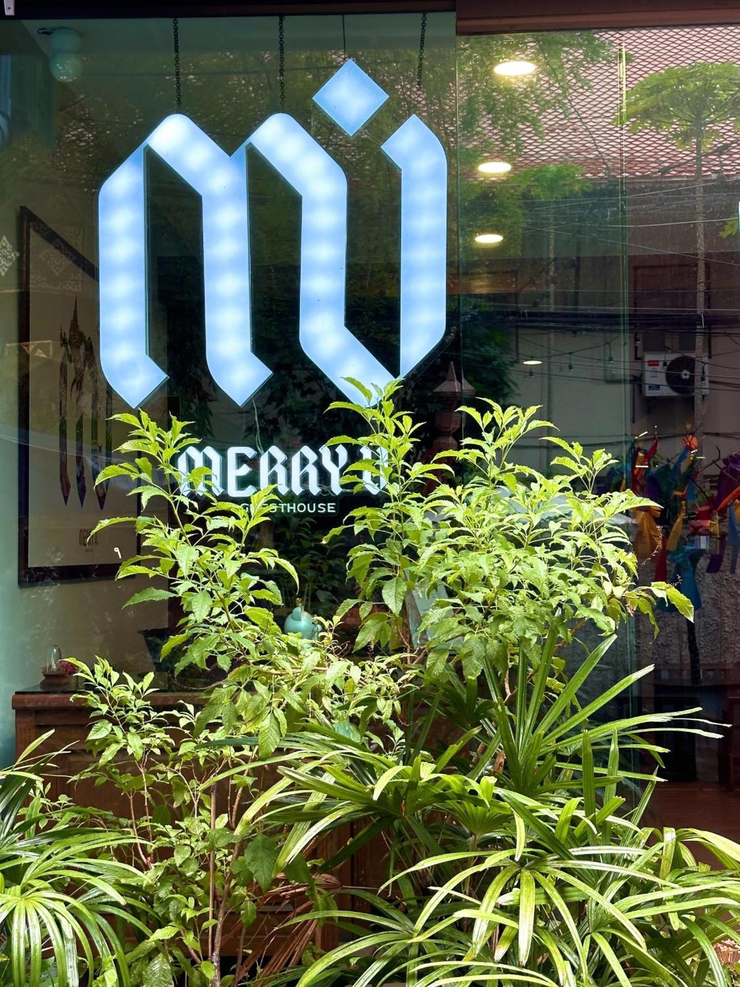 Nhà khách Merry V *