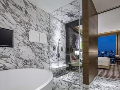 137 Pillars Hotell 5*