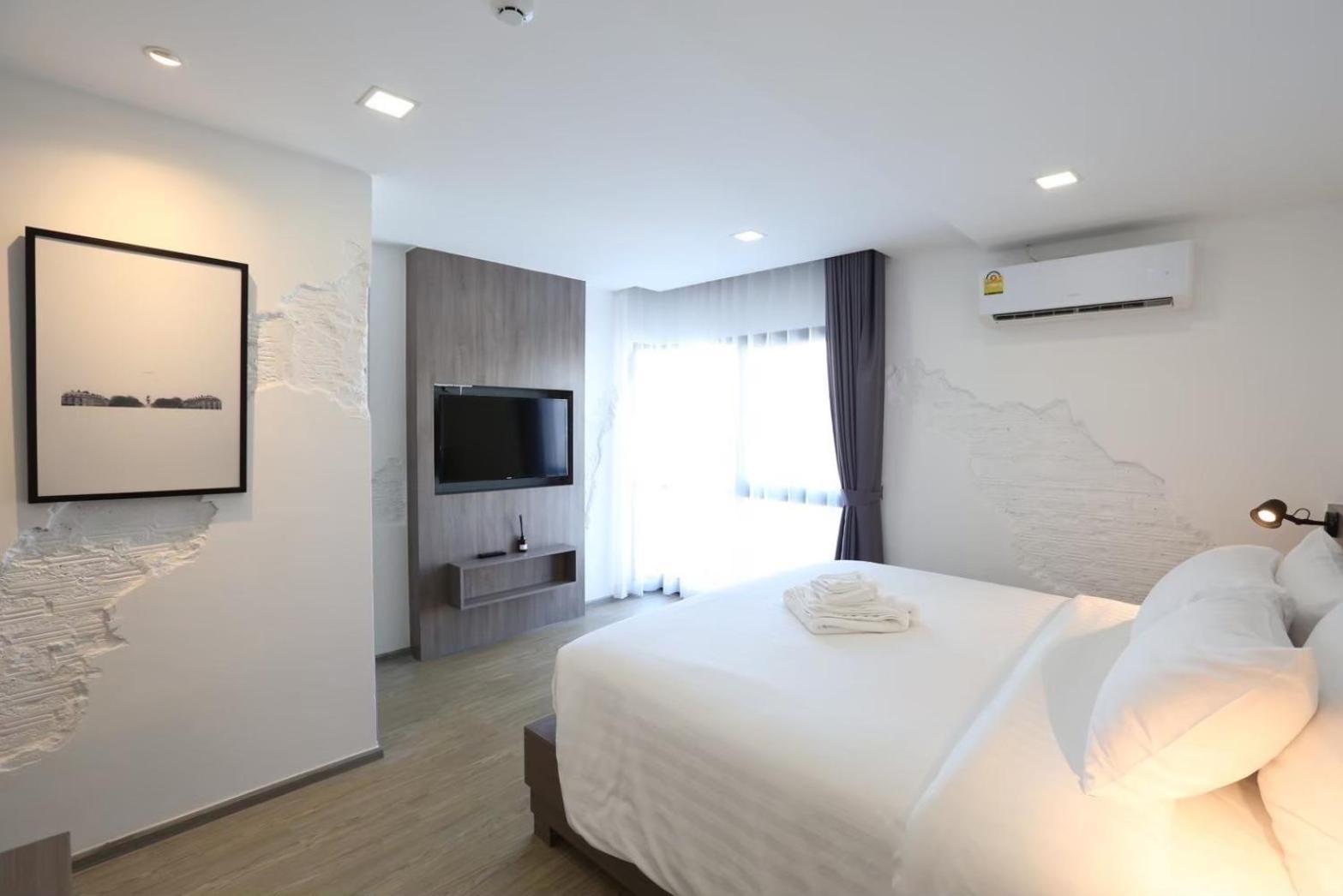 U42 3* Bangkok
