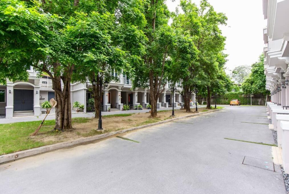 Biệt thự Miq_home404/asok Bts/resort Pool/10pax/1000mbwifi *