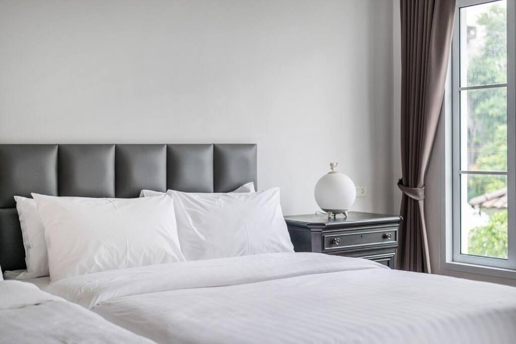 Miq_home404/asok Bts/resort Pool/10pax/1000mbwifi *