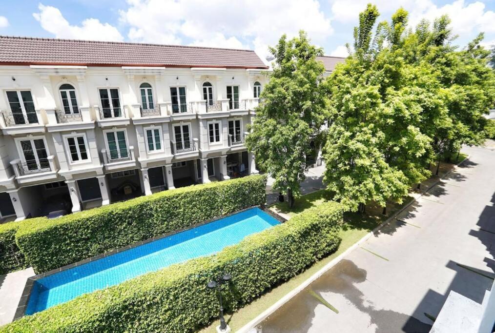 Biệt thự Miq_home404/asok Bts/resort Pool/10pax/1000mbwifi *