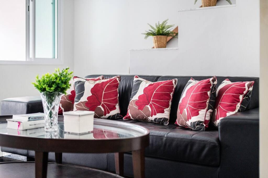 Biệt thự Miq_home404/asok Bts/resort Pool/10pax/1000mbwifi Bangkok