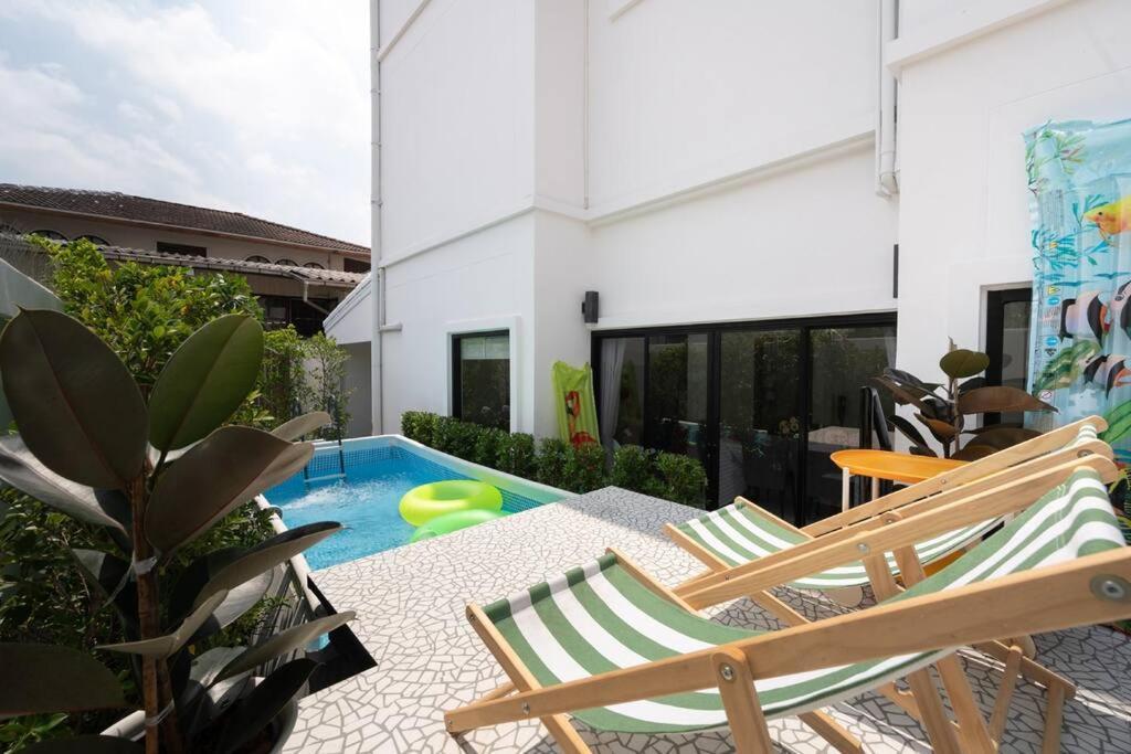 Vila Miq Ekkamai3_pool Villa_3br House