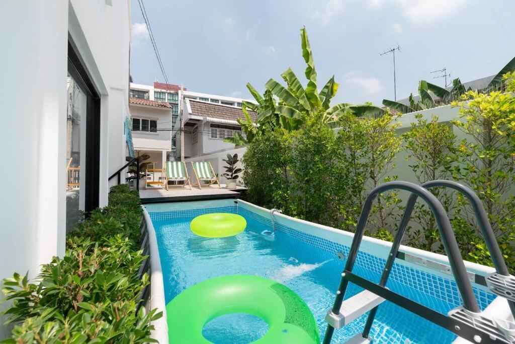 Miq Ekkamai3_pool Villa_3br House Vila *