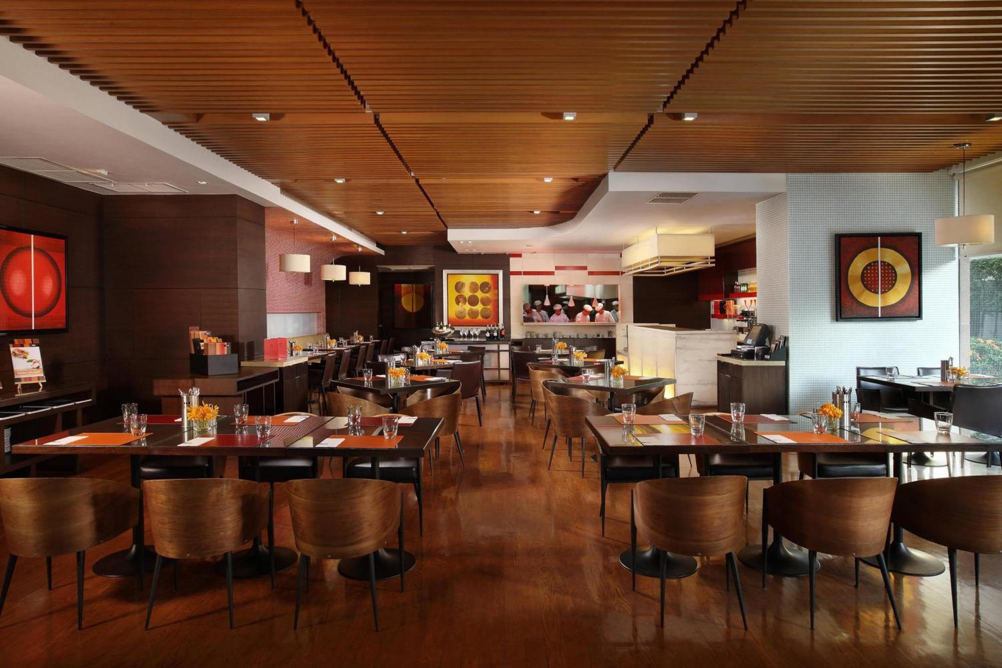 Hotell Sathorn Vista, - Marriott Executive