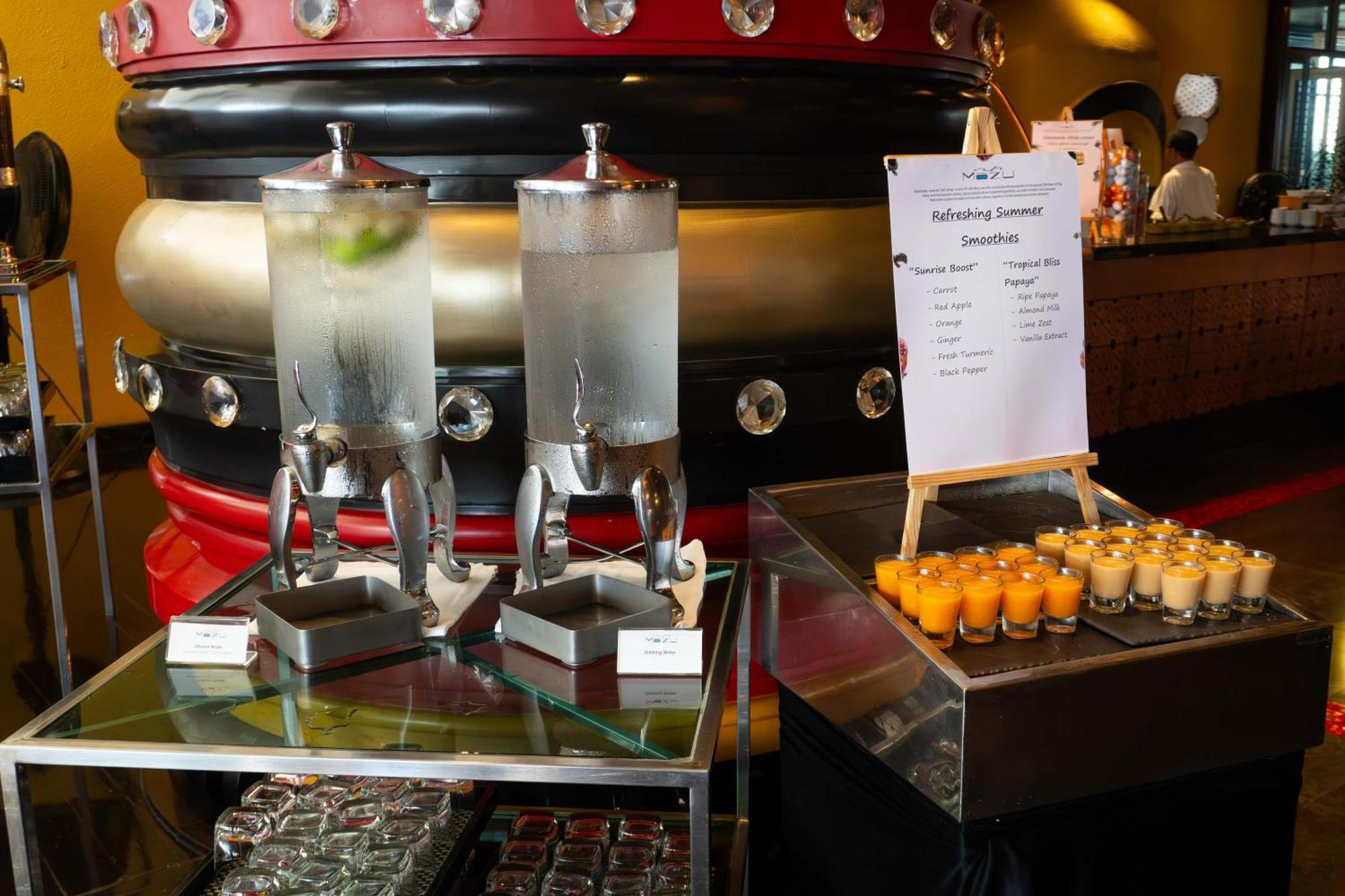 Khách sạn Lebua At State Tower 5*