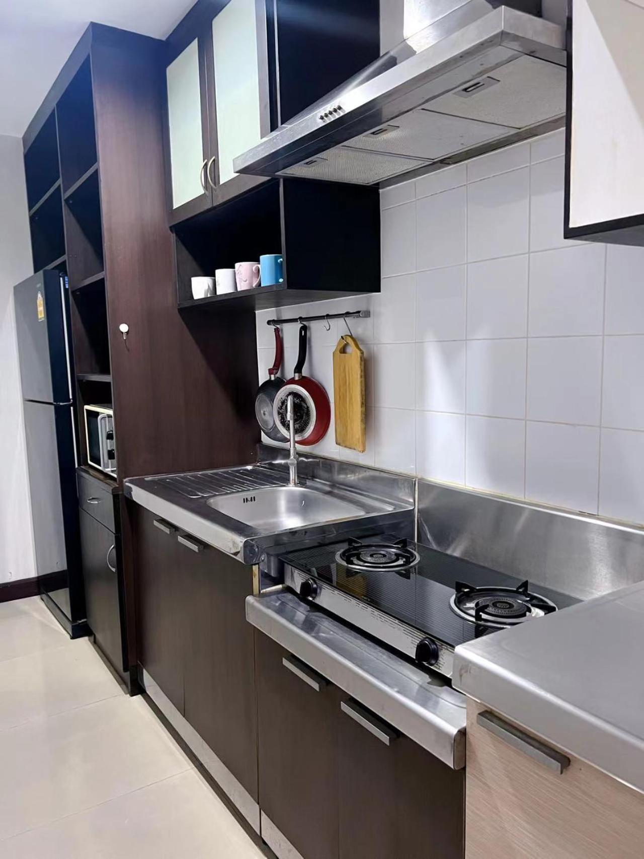 Khách sạn hẻo lánh Tongyang House Serviced