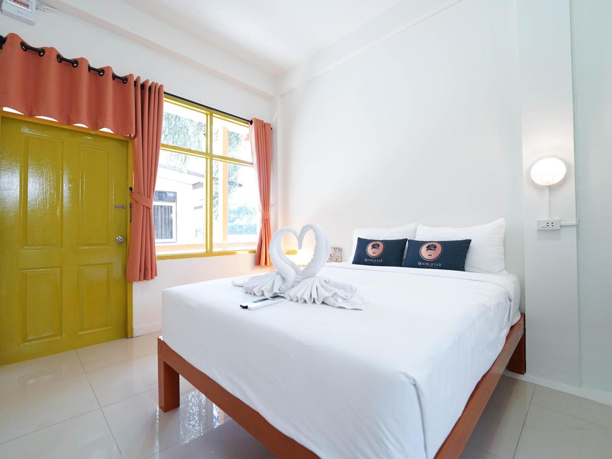 Roomquest Pratunam