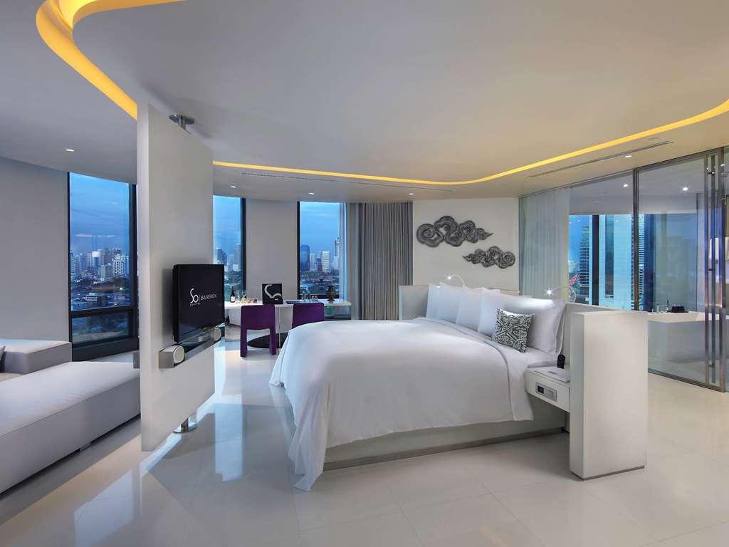 Hotel So/ *