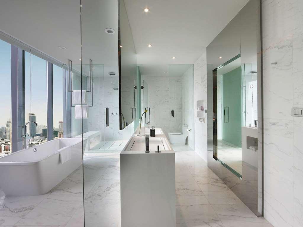 Hotel So/ *