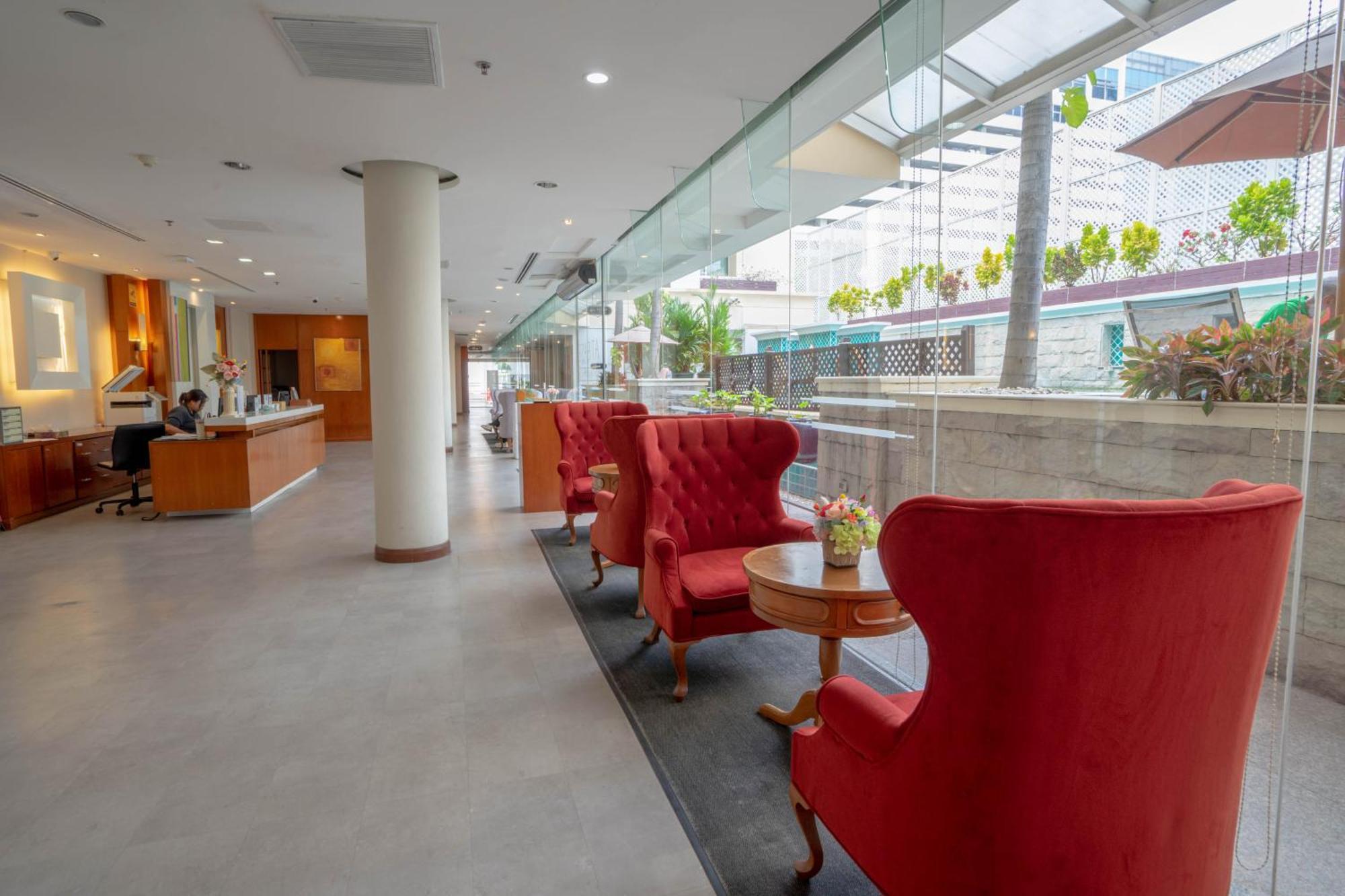 At Ease Saladaeng By Aetas Bangkok