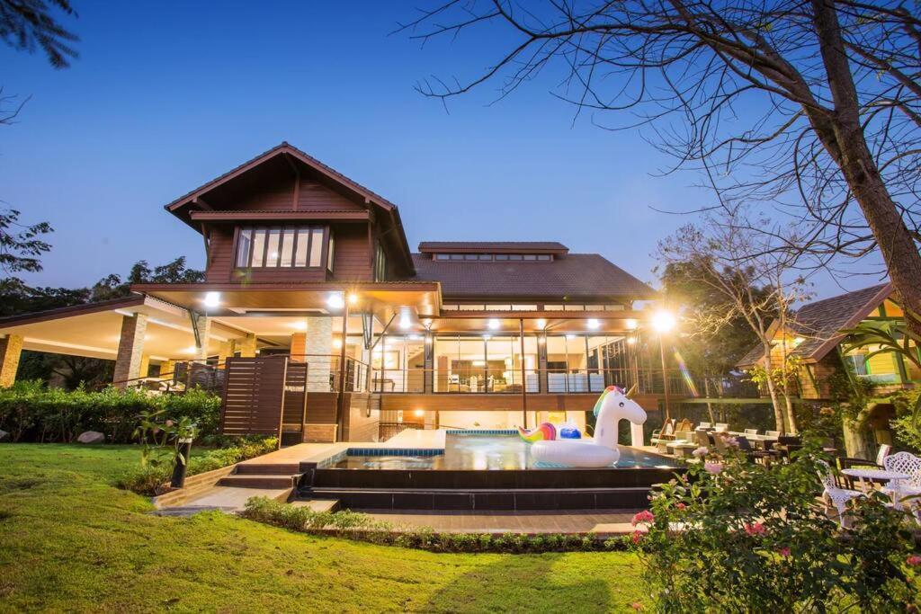 Naralin Khao Yai Mountain View Pool * Bangkok